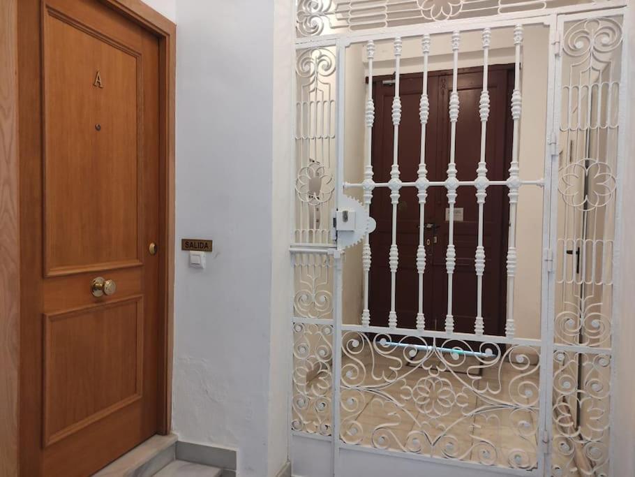 Amor De Dios 30 Sevilla Exterior foto